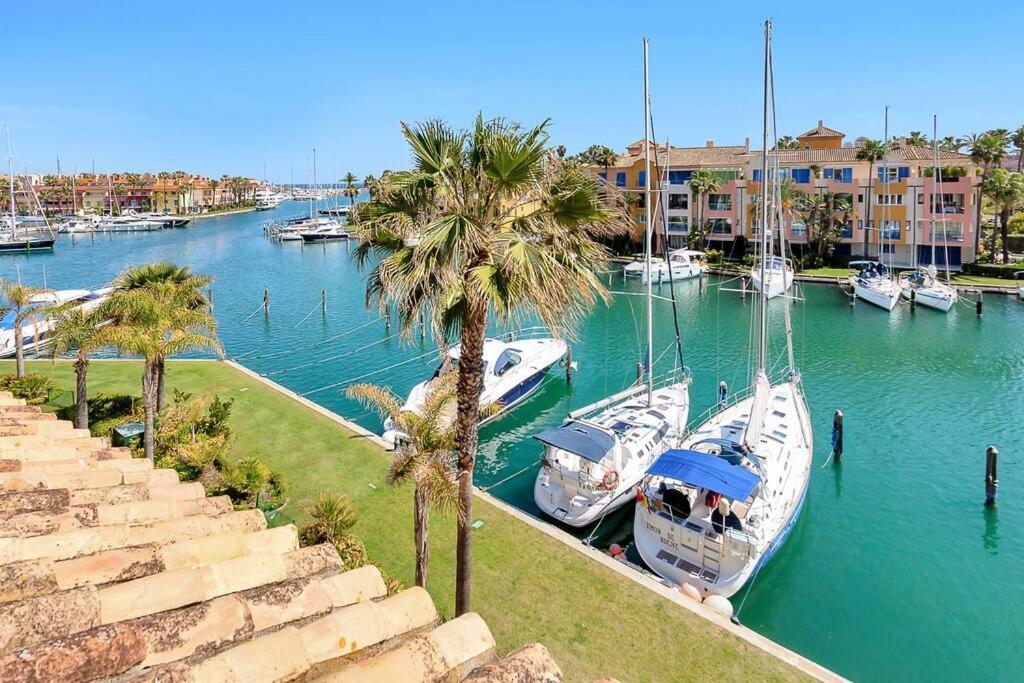 Yolo Spaces - Sotogrande Sea View Penthouse Сан-Роке Екстер'єр фото