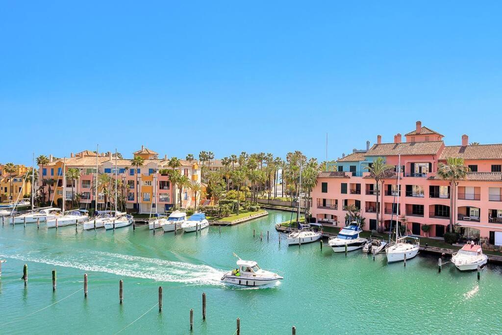Yolo Spaces - Sotogrande Sea View Penthouse Сан-Роке Екстер'єр фото